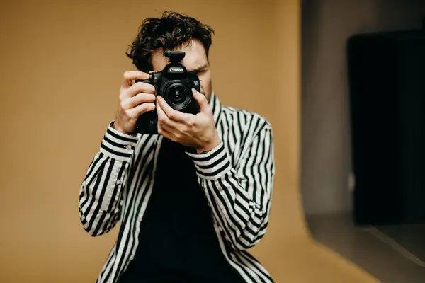 Photographer in Weston